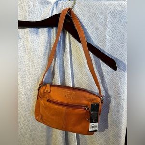 NWT Stone Mountain Rockaway Midi’s purse.